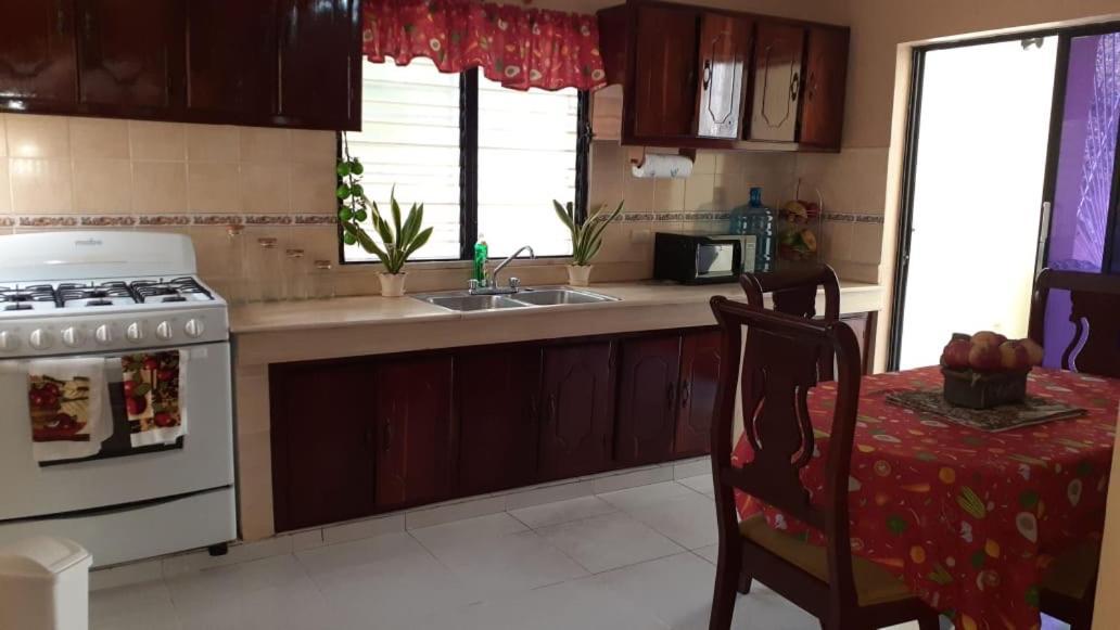 Nicole'S Guest Home Higuey 외부 사진