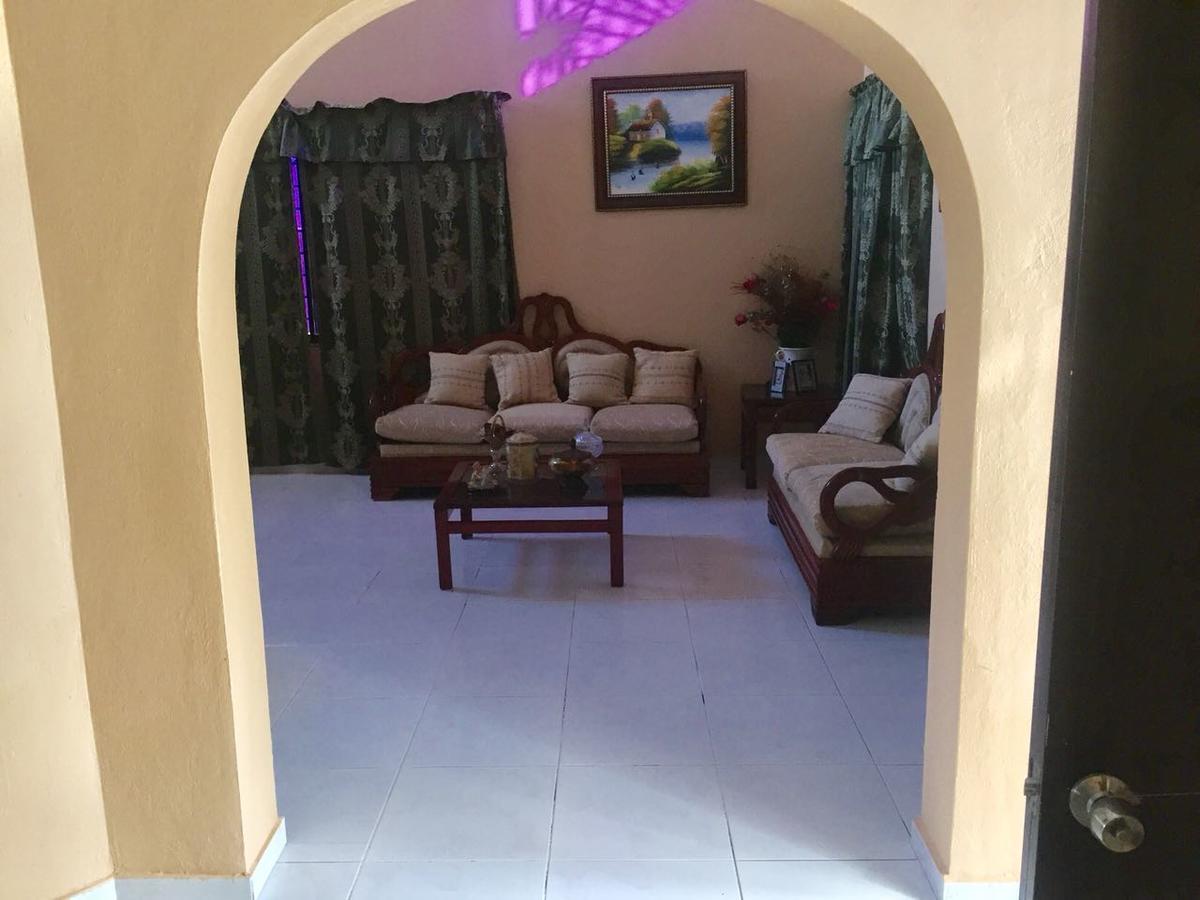 Nicole'S Guest Home Higuey 외부 사진